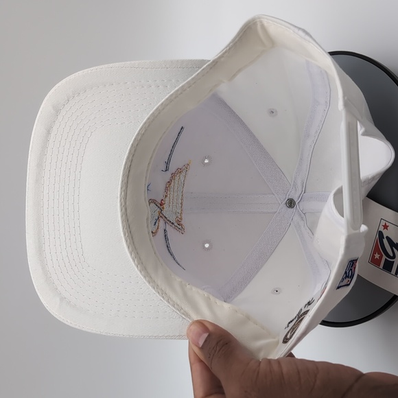 The Game| NWT Vintage NHL ST Louis Blues White Sports Cap Snap Back - Picture 9 of 11
